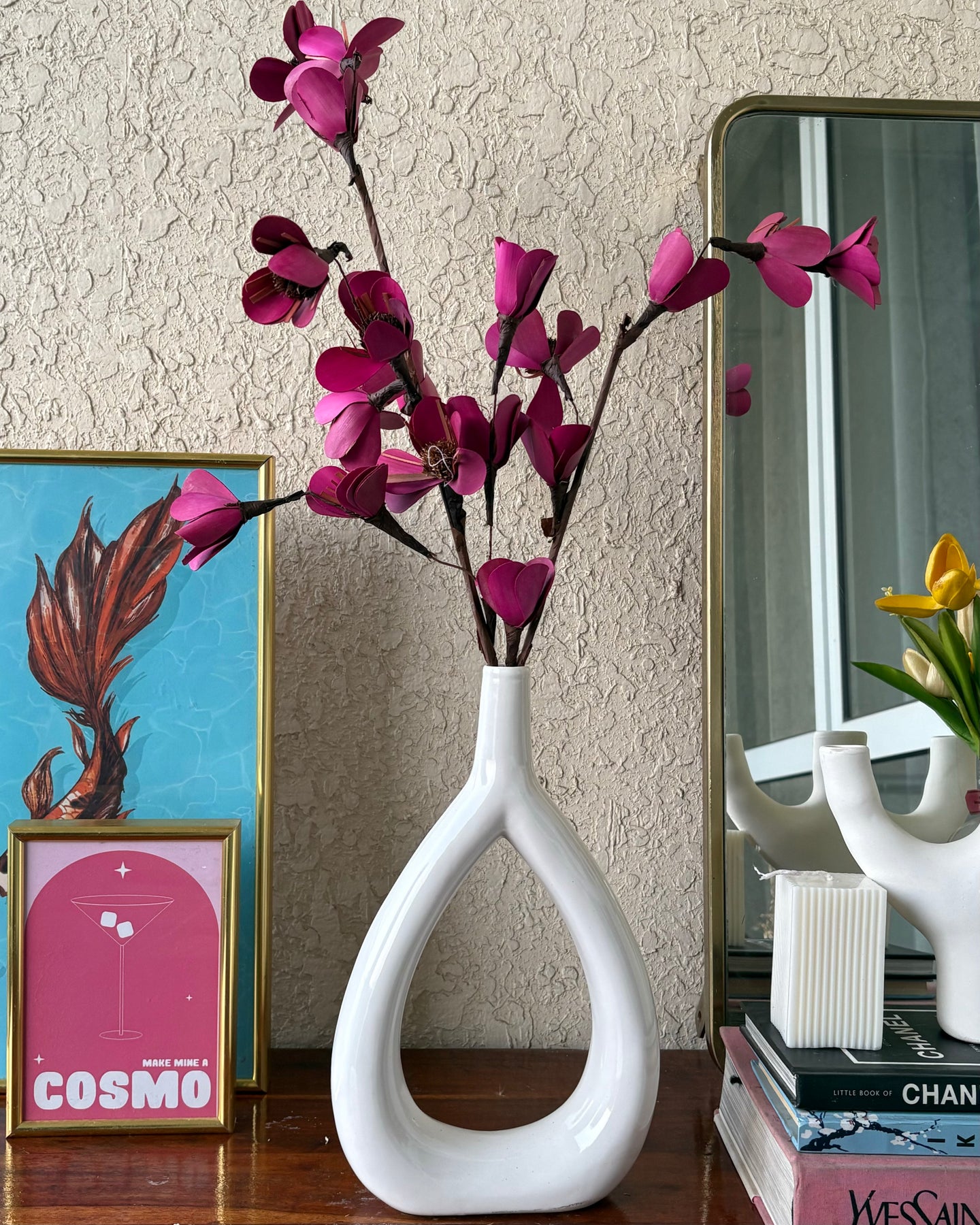 Hollow Vase with Pink Bella set